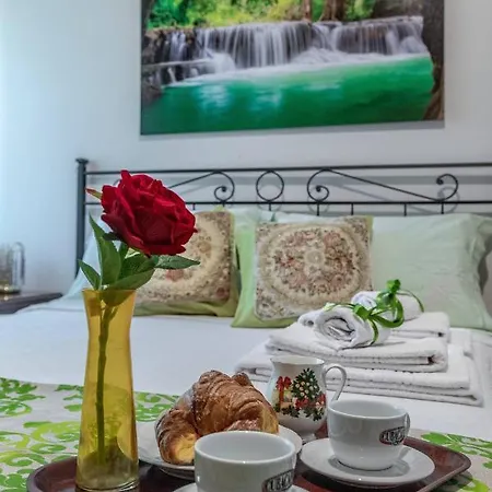 Appartamento Airport Casa Sofia 500mt From The Fiumicino